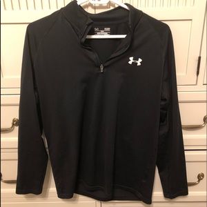 Under Armour 1/4 zip pullover. Small. Black